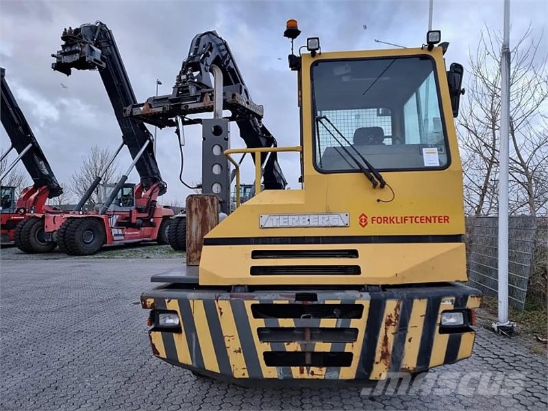 Terberg YT220 Terminaalitraktorit
