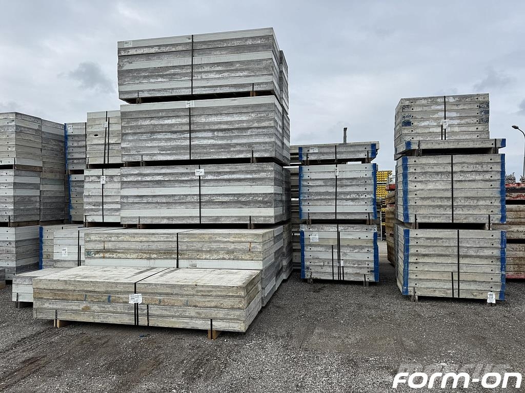 Doka Alu-Framax Xlife 200 m² | Einfach zusammenste Formwork