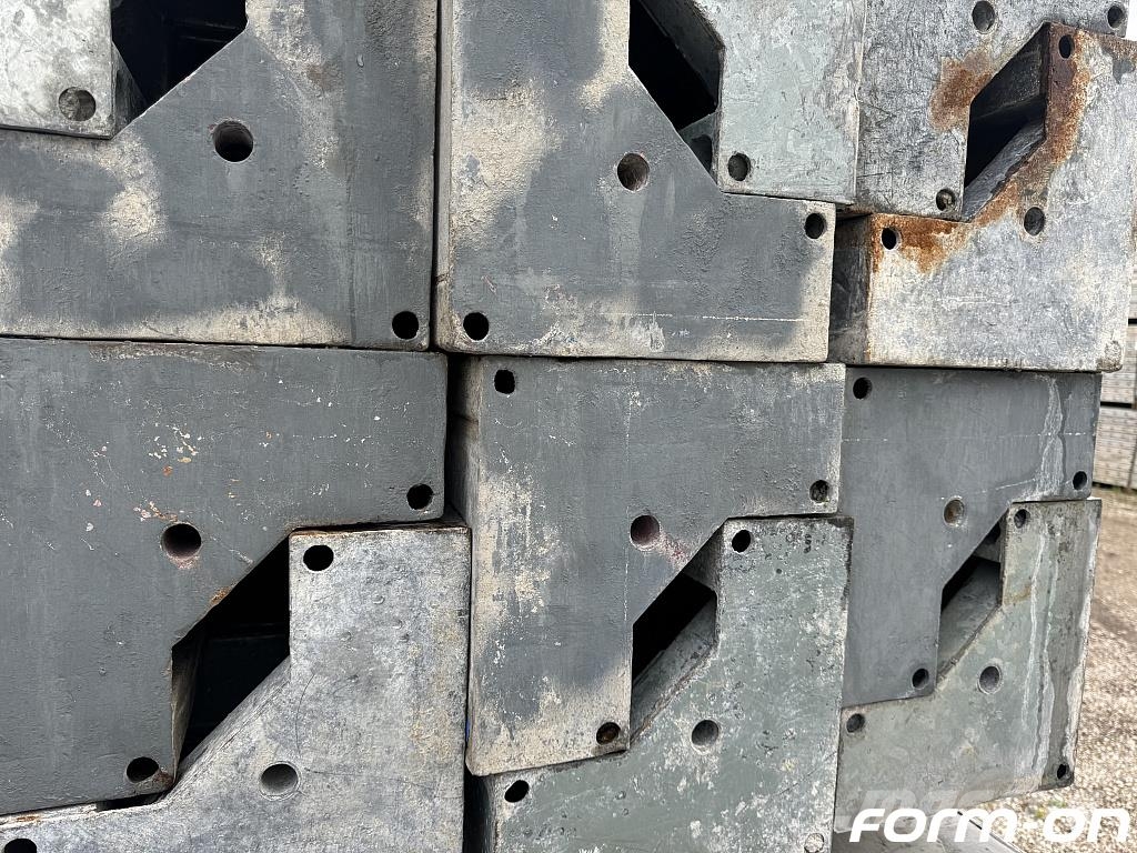  Doka Framax Xlife Wandschalung 3,30 m – Schalungse قالب مؤقت