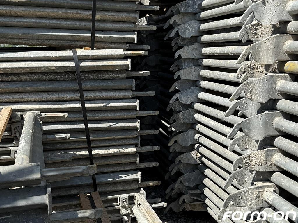 Hünnebeck Schnellbaugerüst – gebrauchtes Fassadengerüst & St Scaffolding equipment