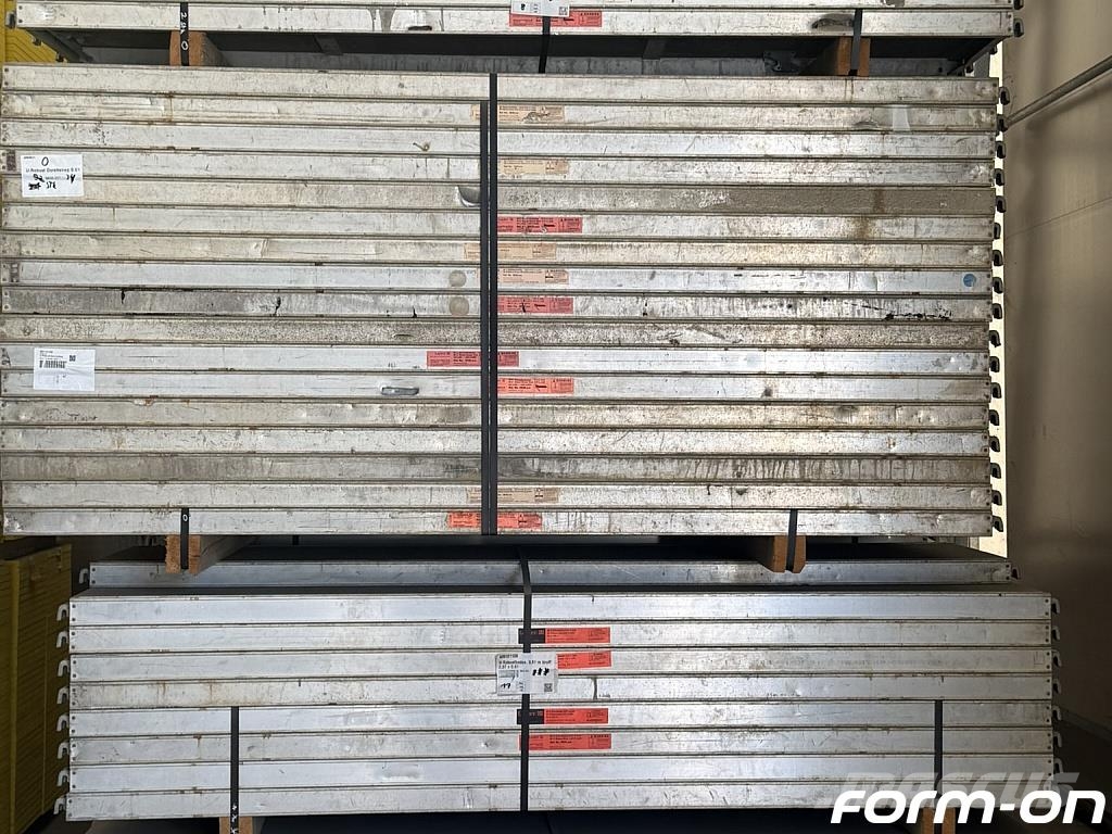 Layher Blitz Robustböden gebraucht – Original Gerüstböden معدات سقالات