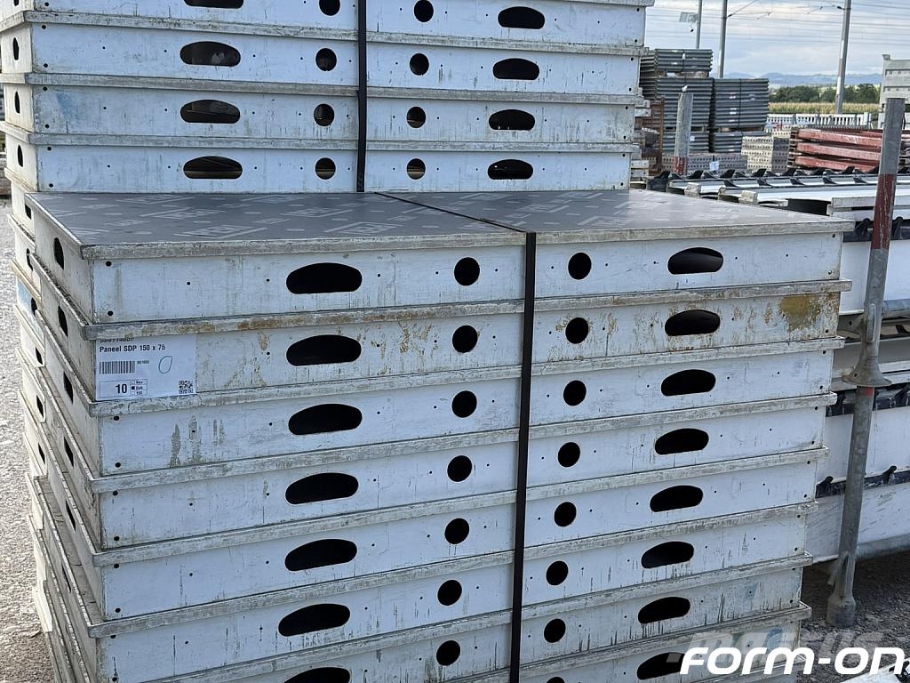 Peri SKYDECK Deckenschalung – Komplettpaket mit Paneele Encofrados
