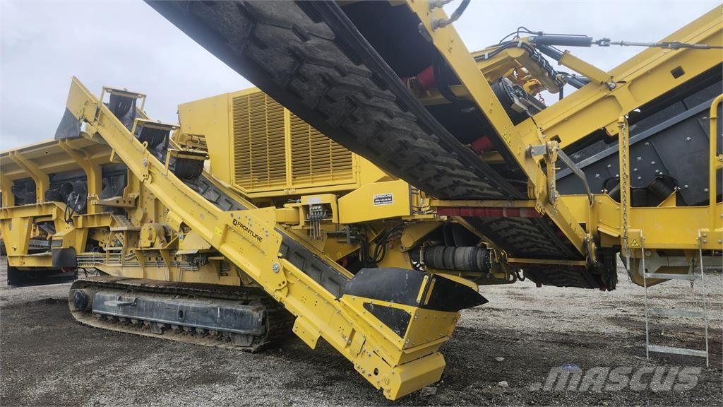 Keestrack R6 Impact Crusher Роздрібнювачі