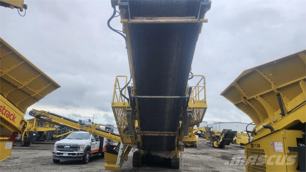 Keestrack R6 Impact Crusher Роздрібнювачі