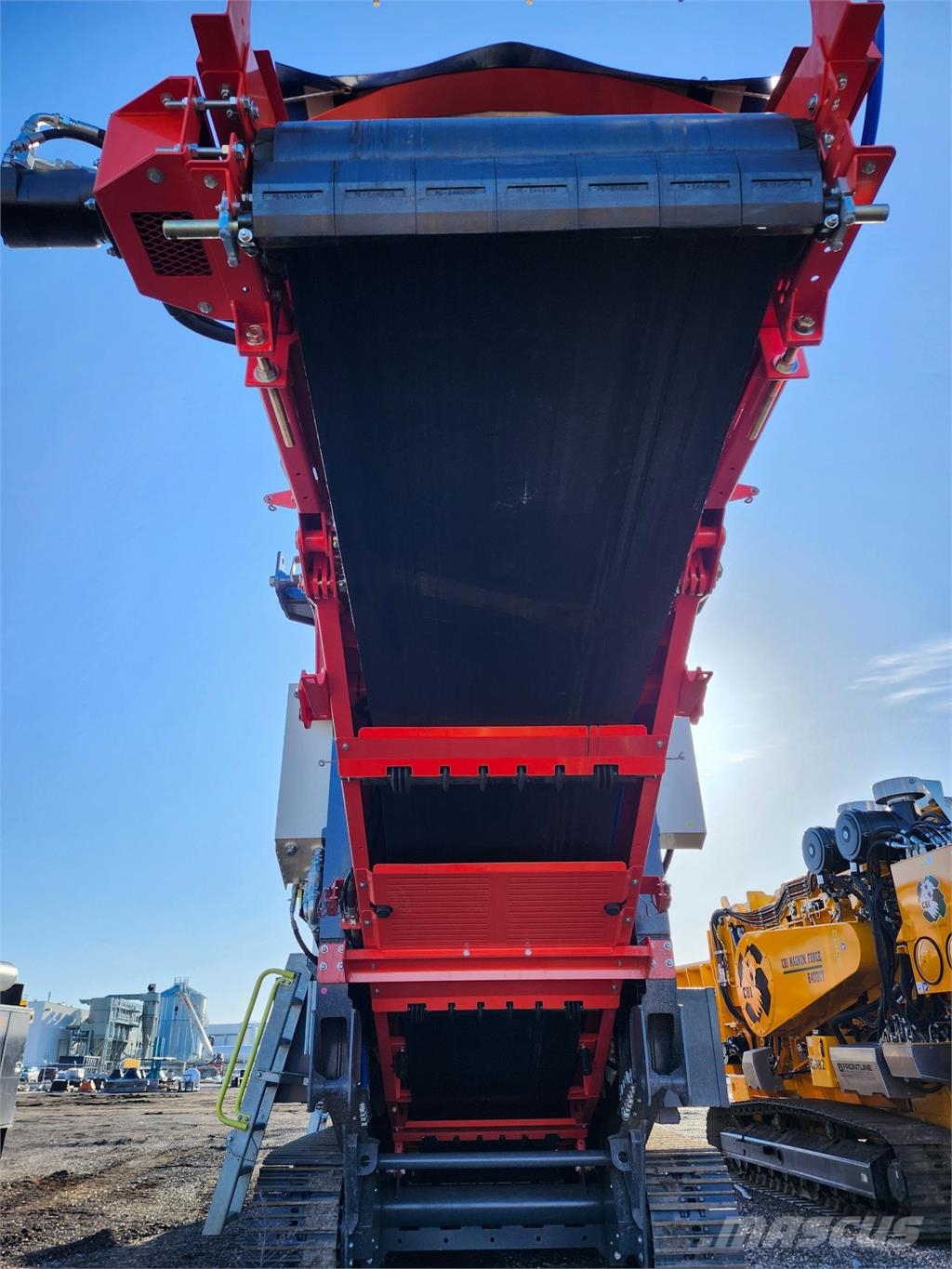Sandvik QH332 Cone Crusher Drupinātāji