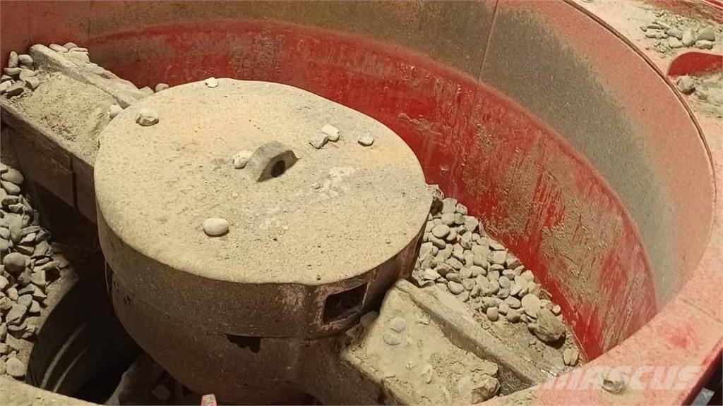 Sandvik QH441 Cone Crusher Drviče