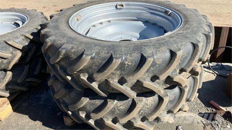 Firestone 340/85R38 Ruedas