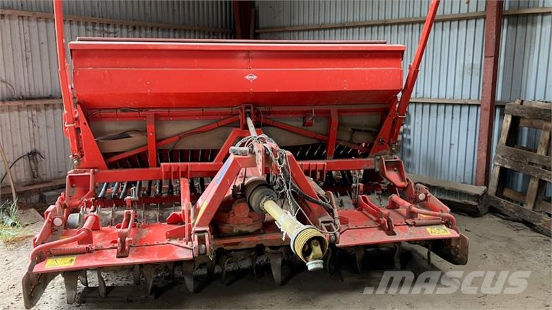 Kuhn 2003 Rotorharve med slæbeskær مثاقيب مدمجة