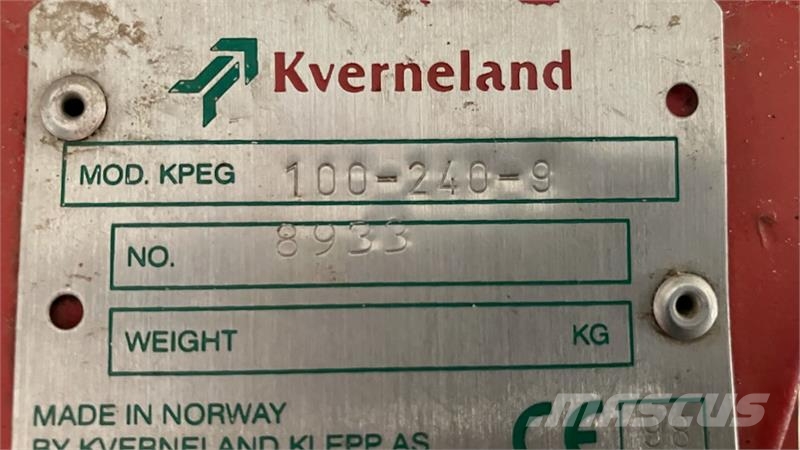 Kverneland EG 100-240-9 Wentelploegen