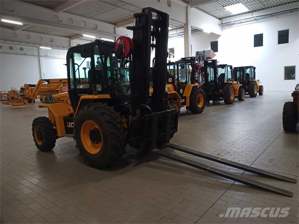 JCB GELAENDESTAPLER 940 Wózki widłowe terenowe