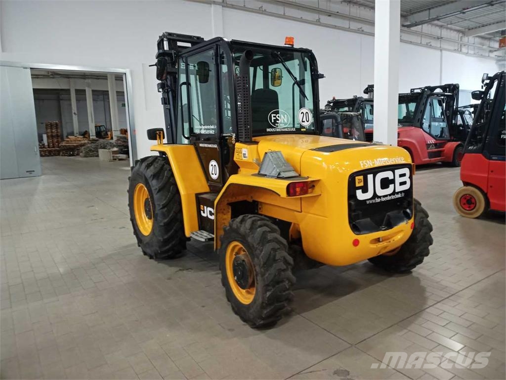 JCB GELAENDESTAPLER 940 Wózki widłowe terenowe