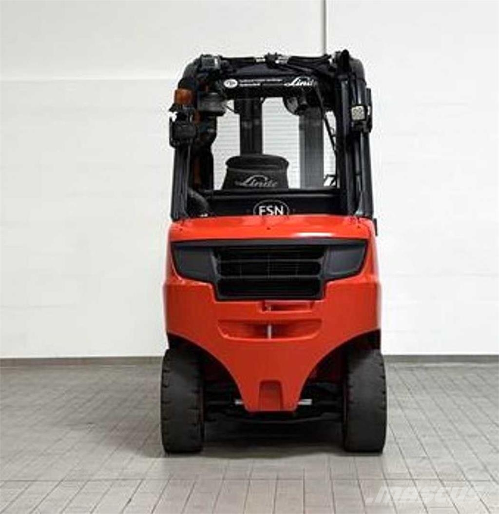 Linde H30D(3B) Empilhadores Diesel