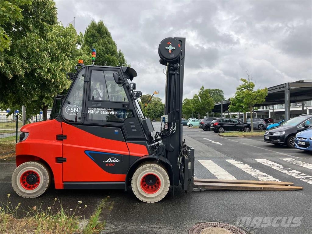 Linde E80 شاحنات ذات رافعات شوكية تعمل بالكهرباء
