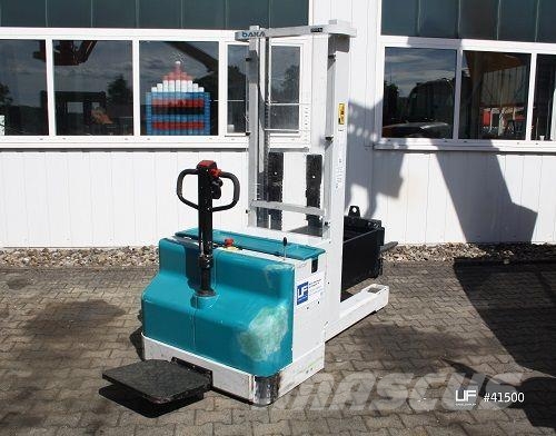 Baka EGV 2000-16 SO معدات التكديس الجوالة