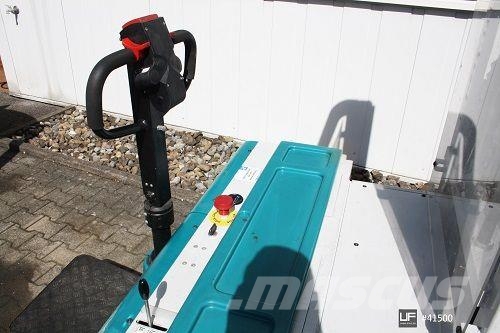 Baka EGV 2000-16 SO معدات التكديس الجوالة