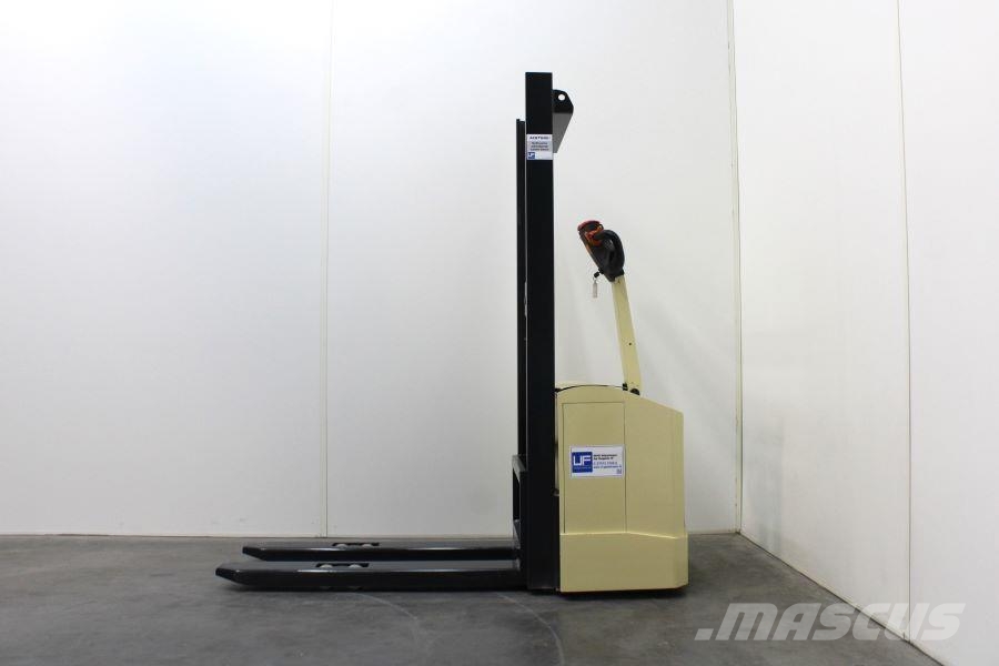 Genkinger-Hubtex EGV 10/16 Pedestrian stackers