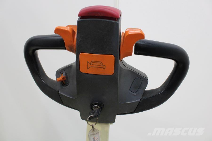 Genkinger-Hubtex EGV 10/16 Pedestrian stackers