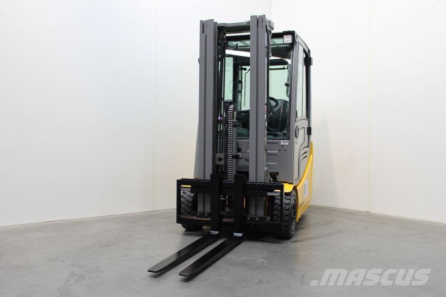 Jungheinrich EFG 216k Elektrostapler