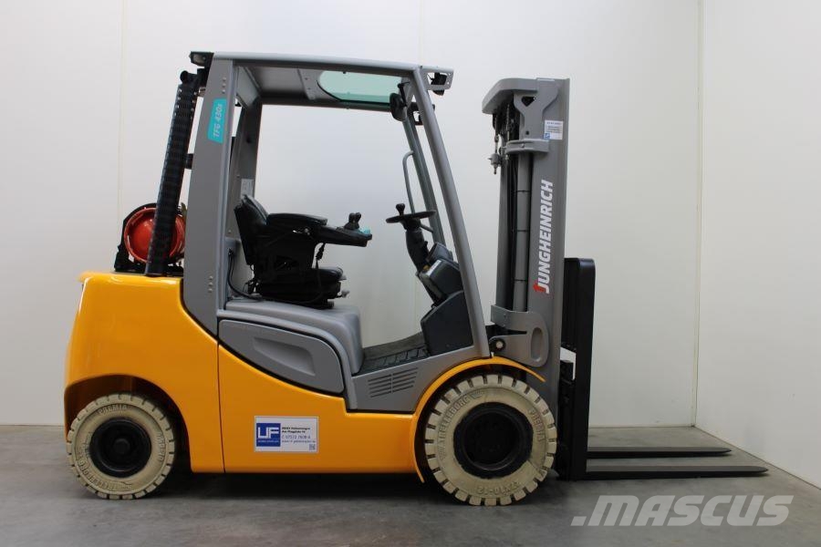 Jungheinrich TFG 430s / 470 DZ LPG forklifts