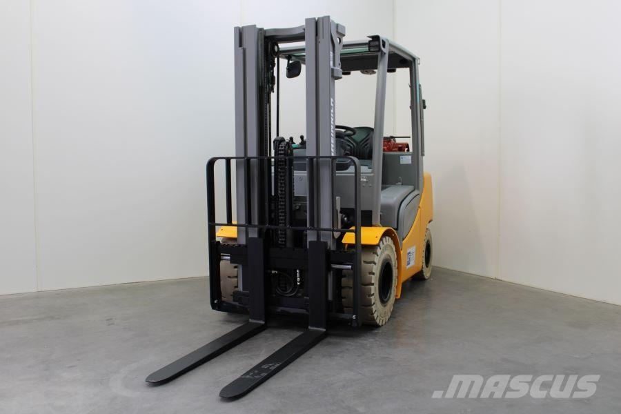 Jungheinrich TFG 430s / 470 DZ LPG forklifts