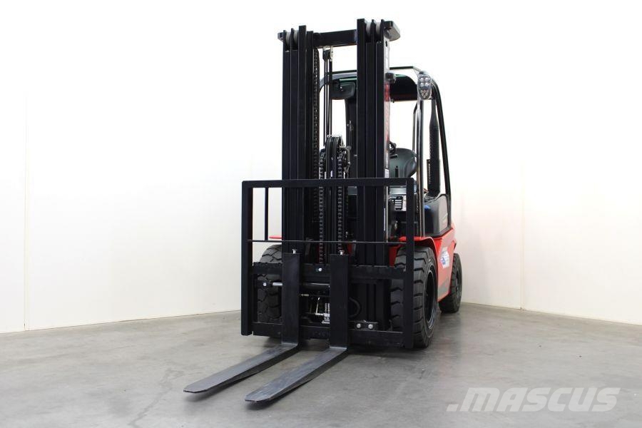 Manitou MI 30 D K ST5 S1 Carrelli elevatori diesel