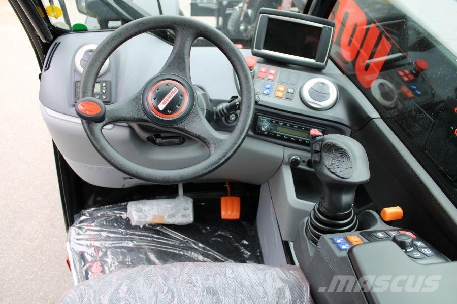 Manitou MLT 742 140 V Plus D ST5 S1 伸縮臂操作車