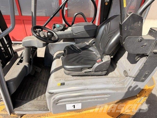 Jungheinrich EFG218 Električni viličarji