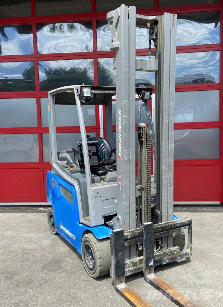 Jungheinrich EFG318k Electric forklifts