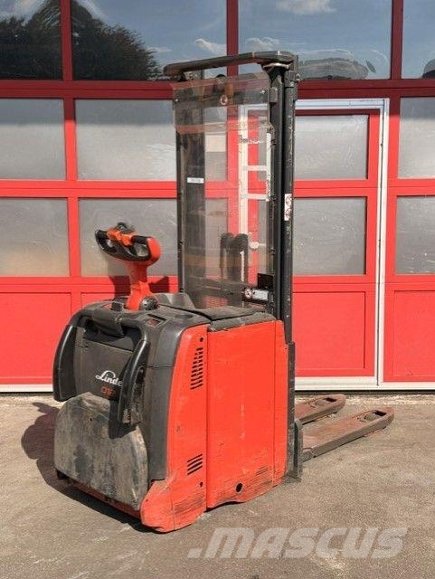 Linde D12APi Transpaleta manuala