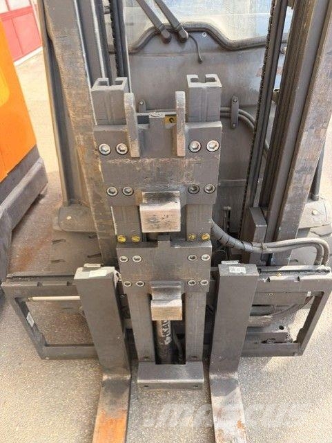 Linde E30H-01/600 شاحنات ذات رافعات شوكية تعمل بالكهرباء
