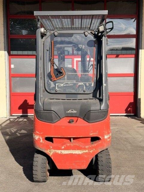 Linde E30HL-01/600 バッテリーフォークリフト