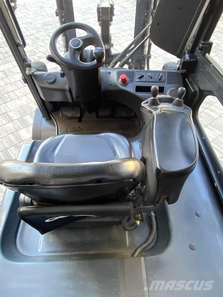 Linde E35L-01 Sähkötrukit