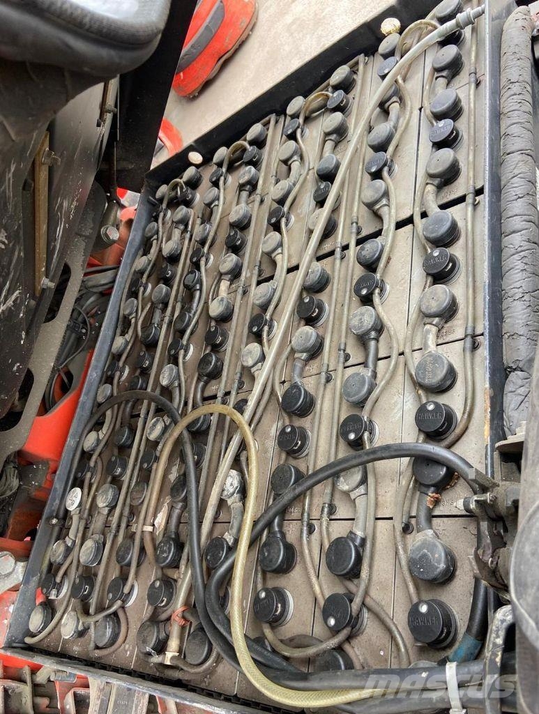 Linde E35L-01 Sähkötrukit