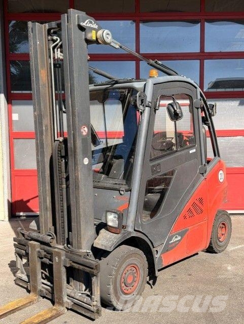 Linde H20T-02/600 Gasolmotviktstruckar