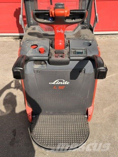 Linde L12AP Meeloop stapelaar