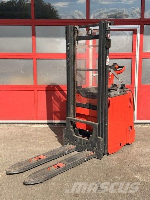 Linde L12AP Meeloop stapelaar