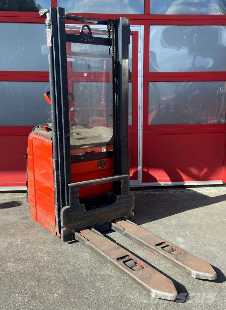 Linde L16AP Yaya kumandali istif makinasi