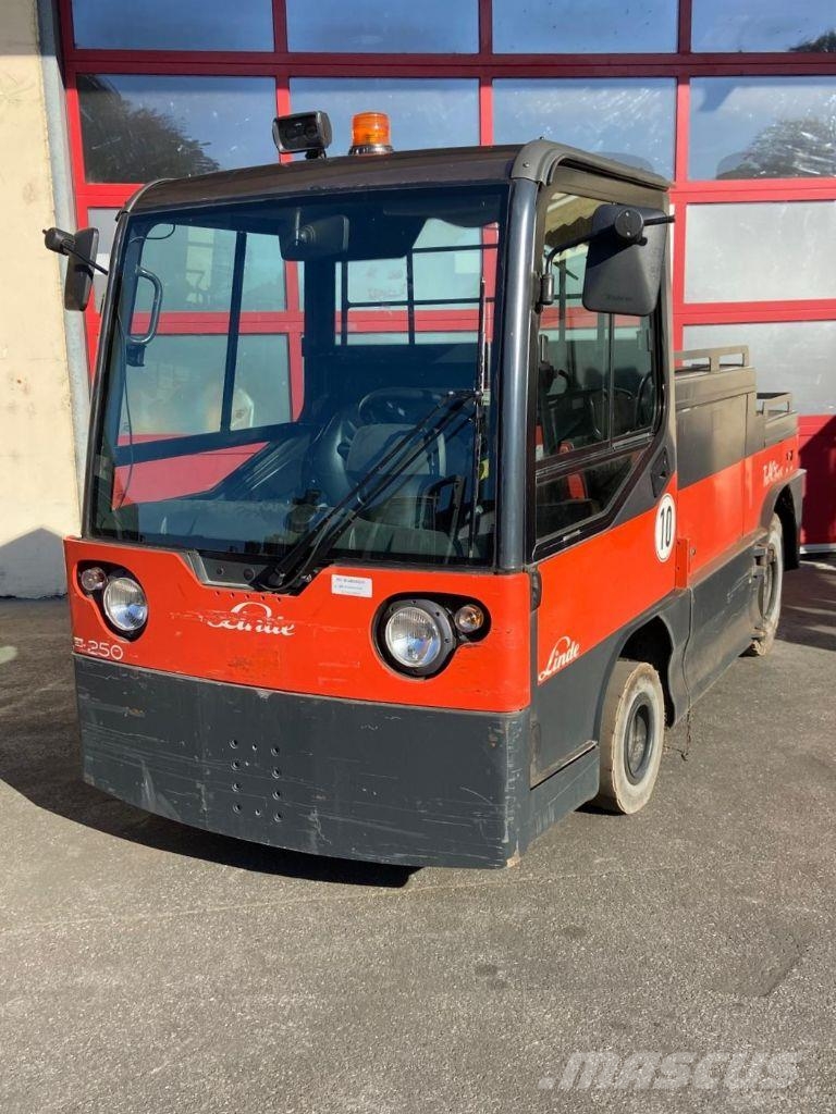 Linde P250 トーイングトラック
