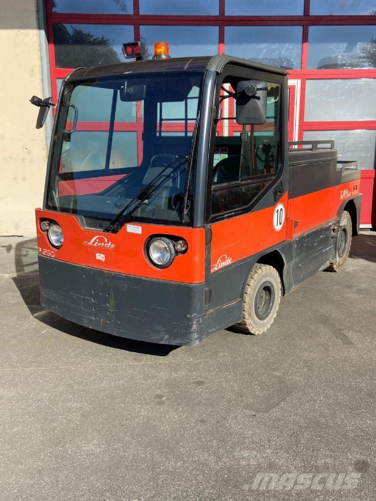 Linde P250 トーイングトラック