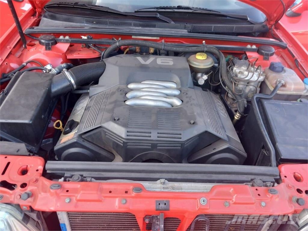 Audi 6 CABRIO 80 2 Voiture