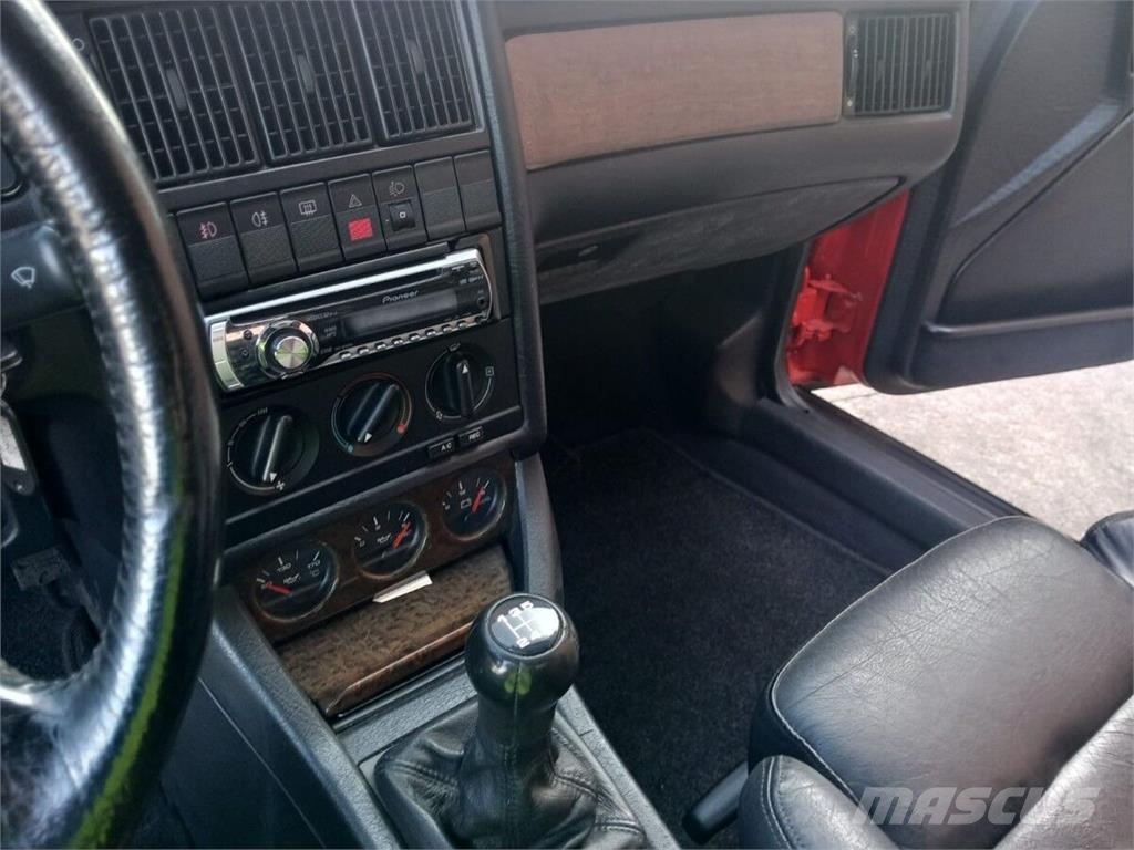 Audi 6 CABRIO 80 2 Voiture