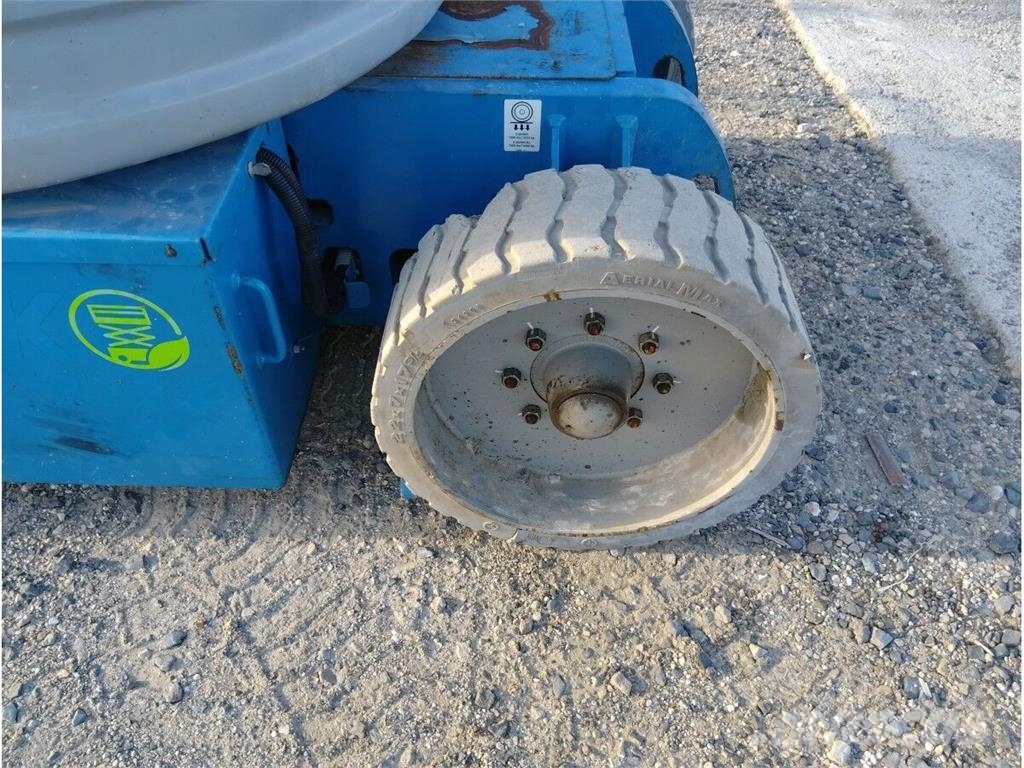 Genie Z-30/20N Leddede bomlifter
