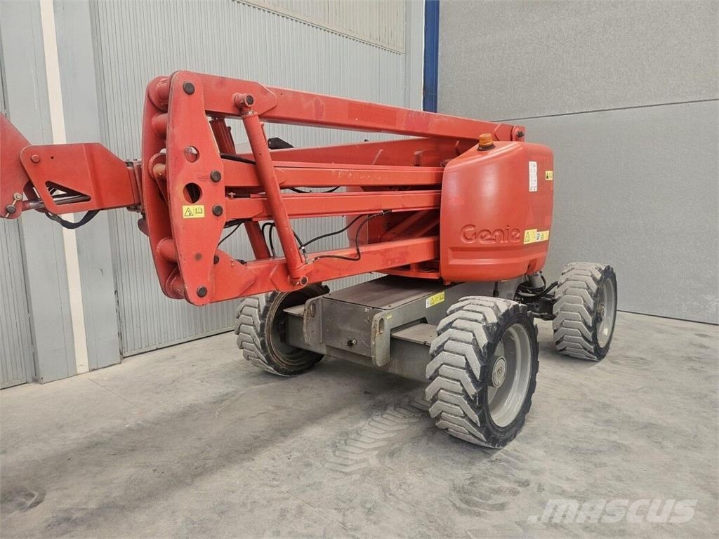 Genie Z-45/25 J 관절형 전동이동 리프트