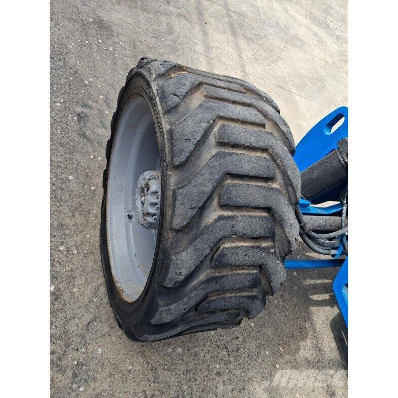 Genie Z-45/25 RT 曲臂高空作業車