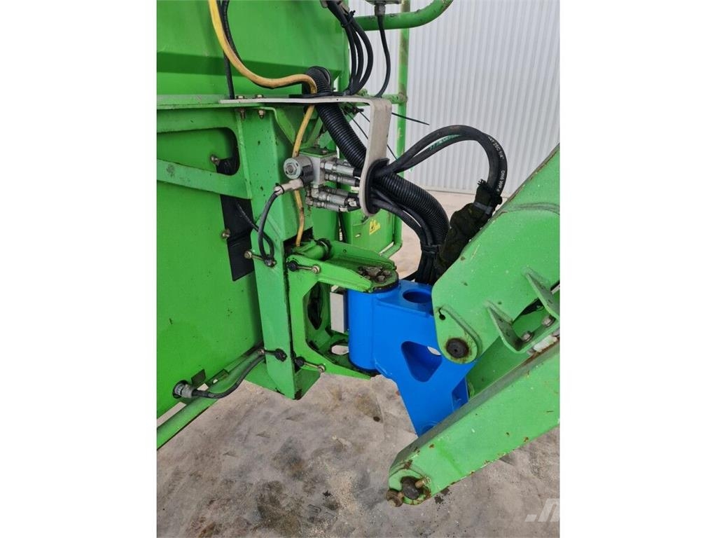 Genie Z45/25J Iseliikuvad poomtõstukid