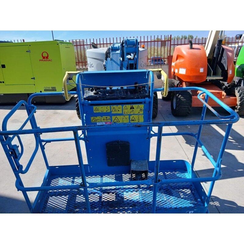 Genie Z45/25J Колінчаті підйомники