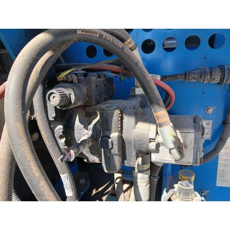 Genie Z45/25J Колінчаті підйомники