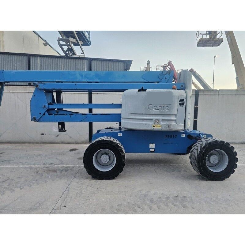 Genie Z60/34 Bomlifte med knækarm