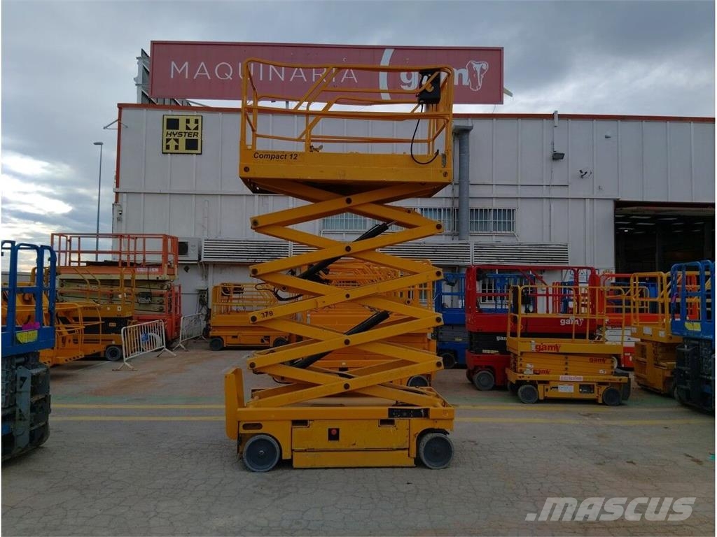 Haulotte COMPACT 12 Saksilavat