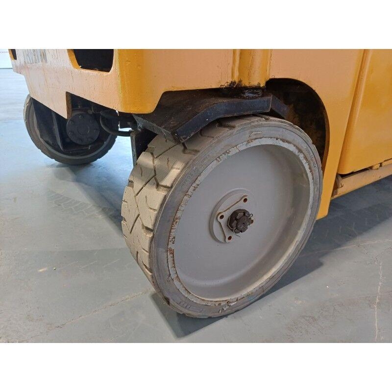 Haulotte COMPACT 10 Šķerveida pacēlāji